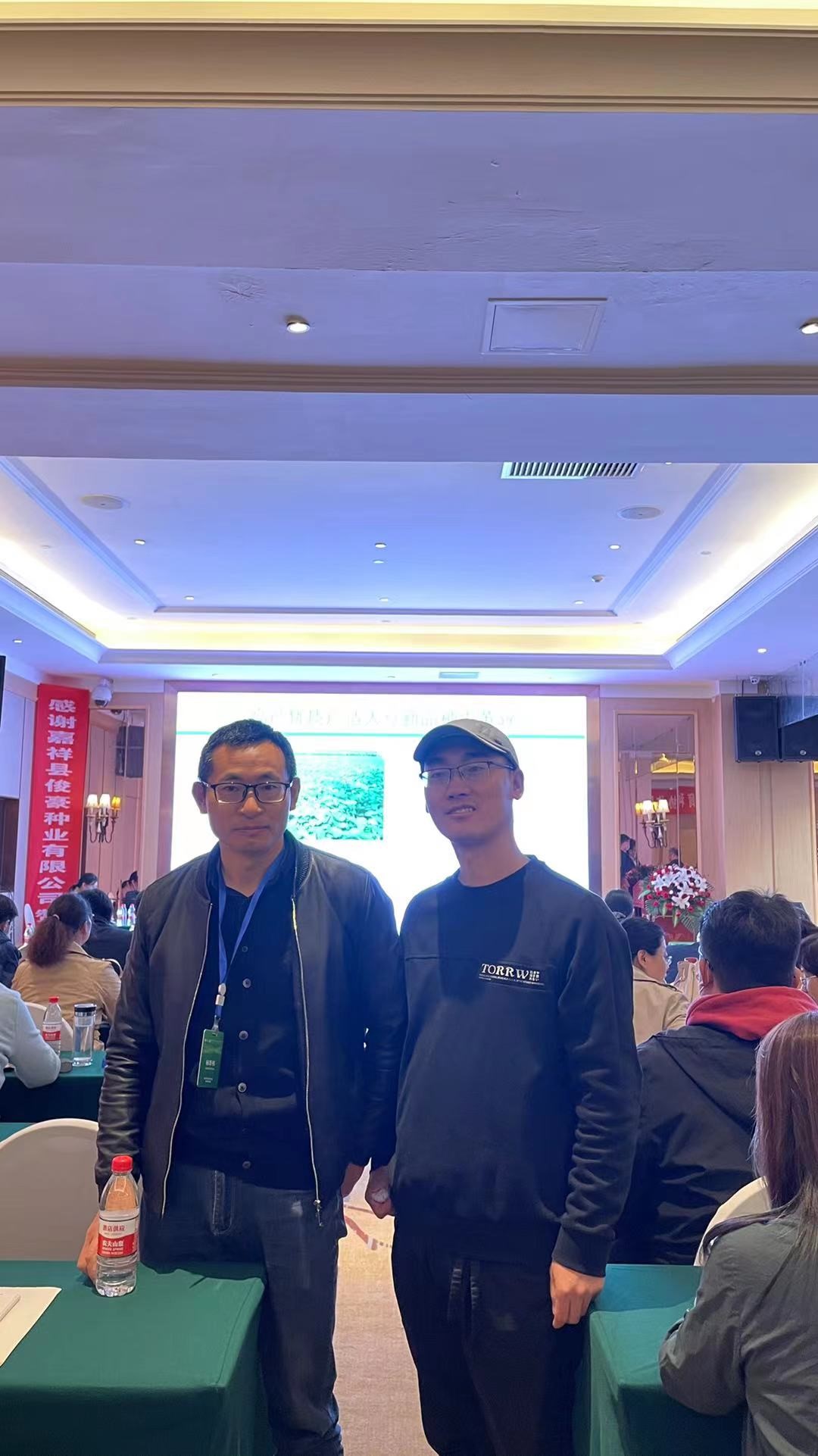 1619407851069066994.jpg 1619407851069066994.jpg